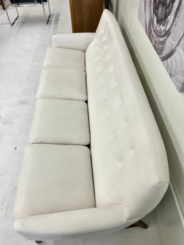 Arne Vodder MCM Danish Couch in White Leather - Image 3