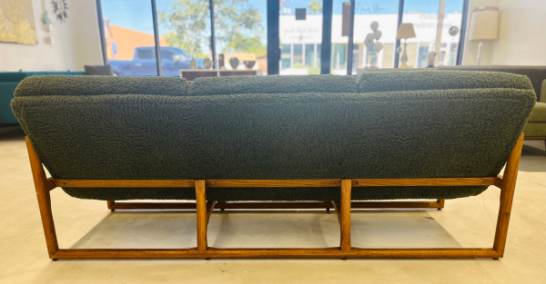 1960s Danish Army Green Boucle Easy Lounge Teak Couch From Möbelfabrik Holstebro - Image 7
