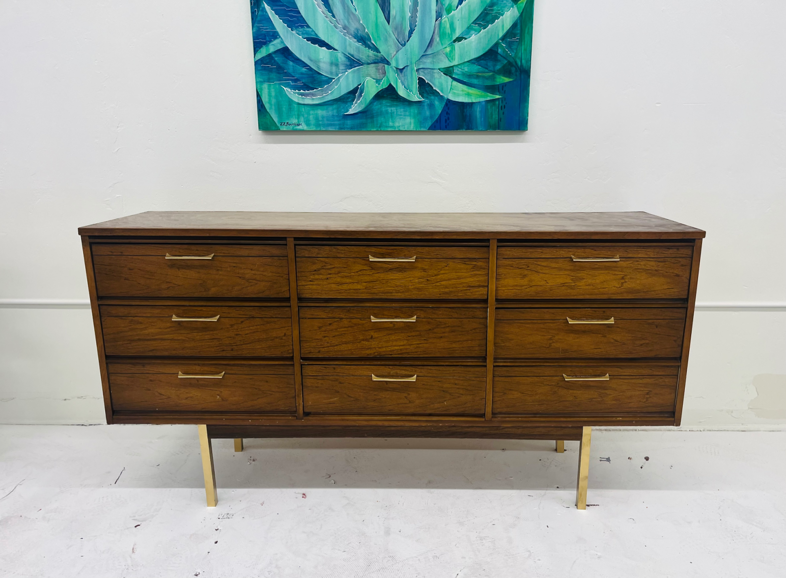 1960s Dixie 9-Drawer Walnut Dresser With Gold Brass Hardware