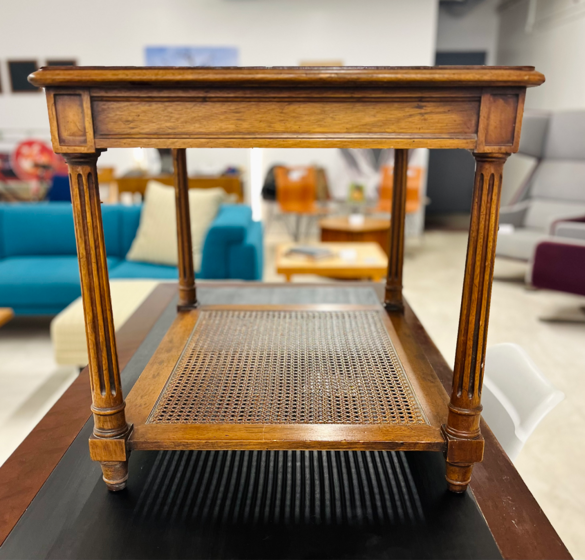 Henredon "Heritage" Fruitwood + Burlwood End/Side Table - Image 3