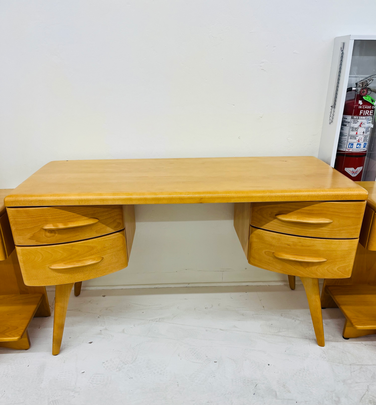 Heywood Wakefield Amber Small Kneehole M926 Desk