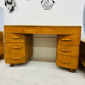 Heywood Wakefield Amber M 320-W Kneehole Large Desk