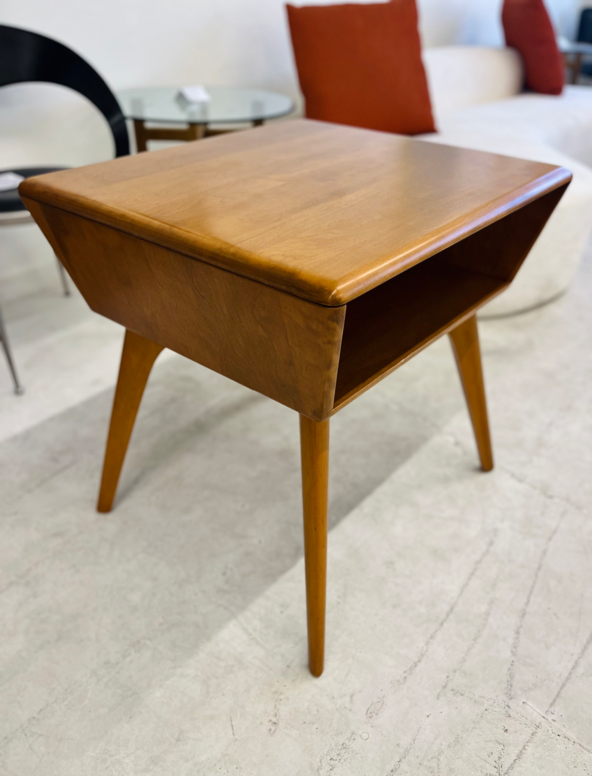 Heywood Wakefield Amber M364 Lamp End TV Table - Image 2