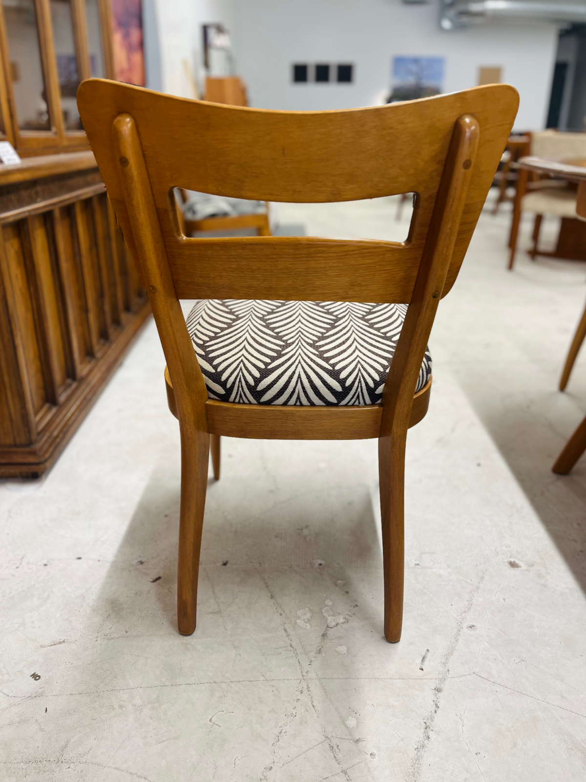 Heywood Wakefield M 154 A "Dog Biscuit" Dining Chair (4) - Image 2