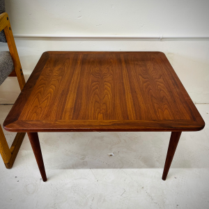 Walnut Coffee/End Table