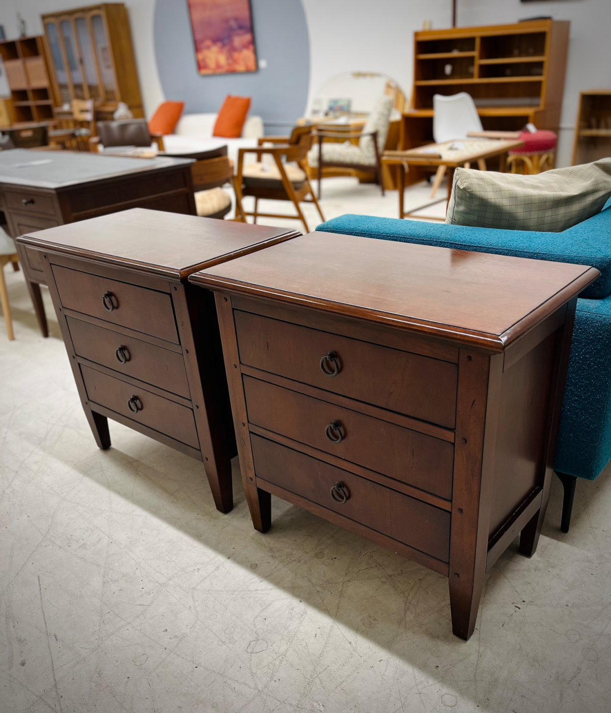 Tamarack 3-Drawer Cherry Brown Nightstands (2)